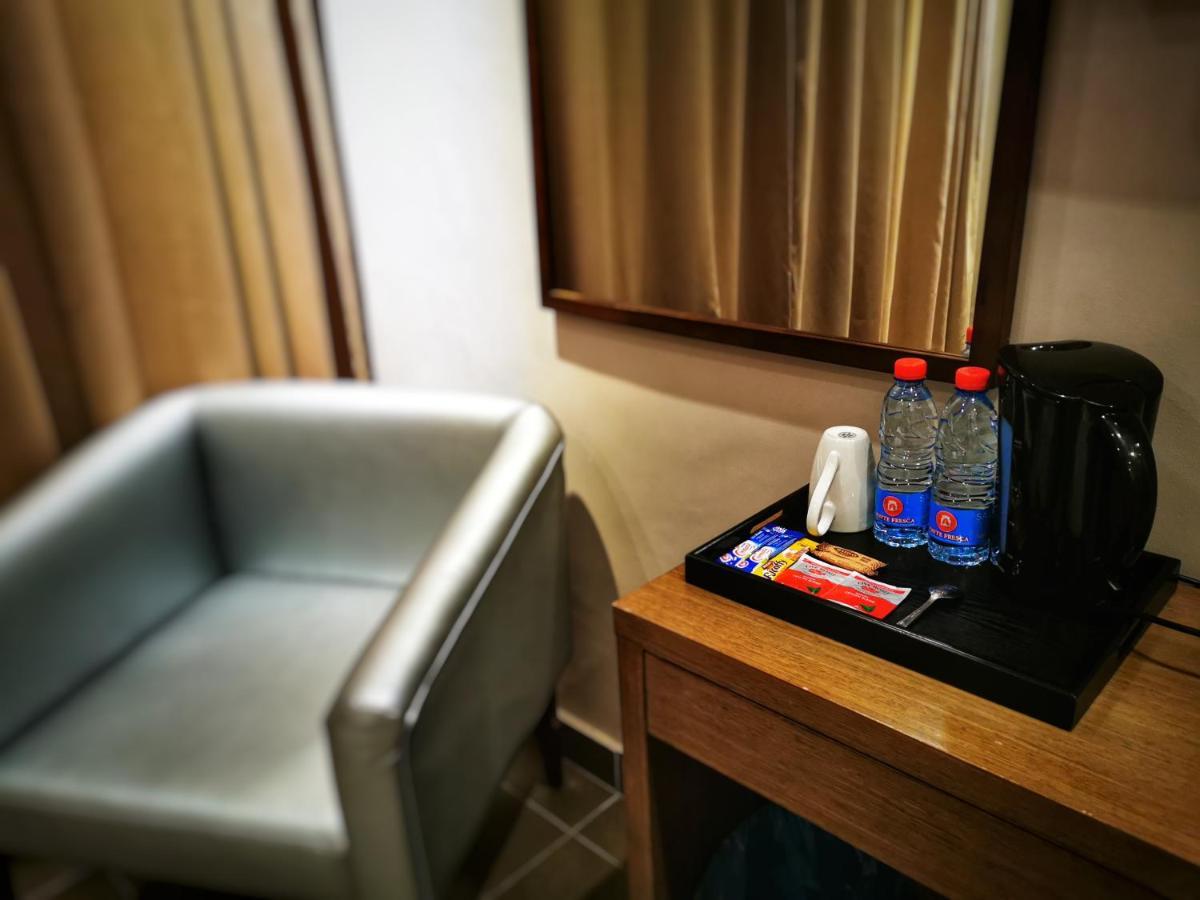 Stay Inn - Guest House Мапуто Екстериор снимка