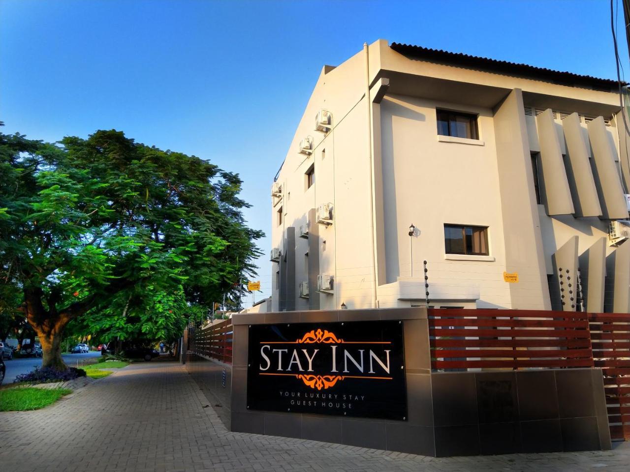 Stay Inn - Guest House Мапуто Екстериор снимка